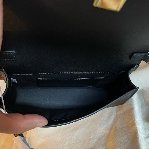New, authentic tory burch Emerson mini crossbody bag black - Picture 6 of 12
